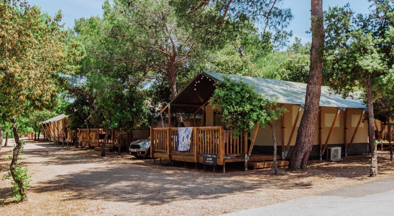 Glamping Camp Soline Biograd Na Moru Eksteriør bilde