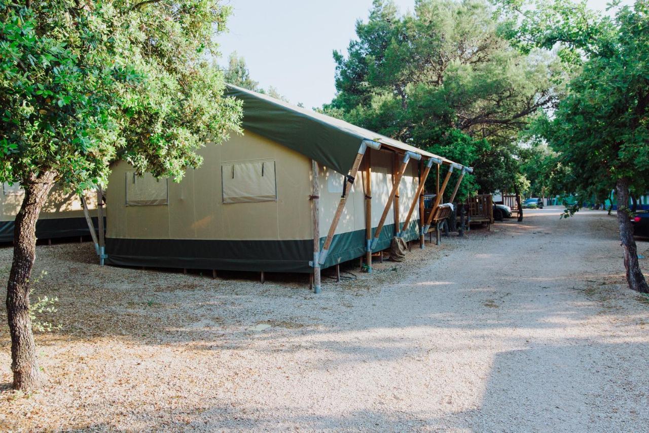 Glamping Camp Soline Biograd Na Moru Eksteriør bilde